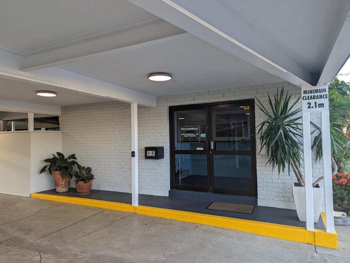 Y Motels Rockhampton Extérieur photo
