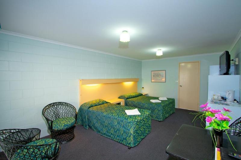 Y Motels Rockhampton Extérieur photo